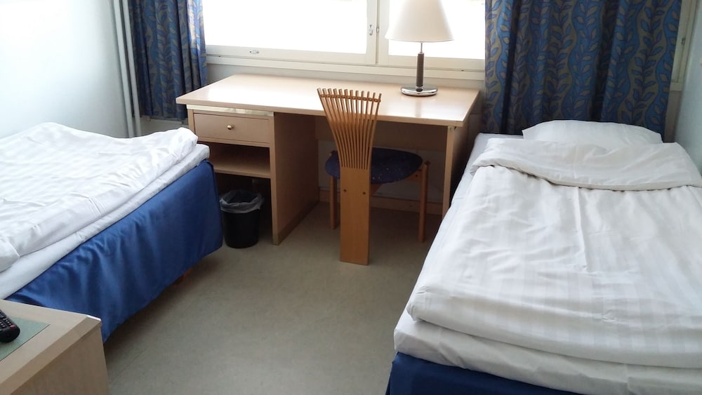 Standard Twin Room photo 1