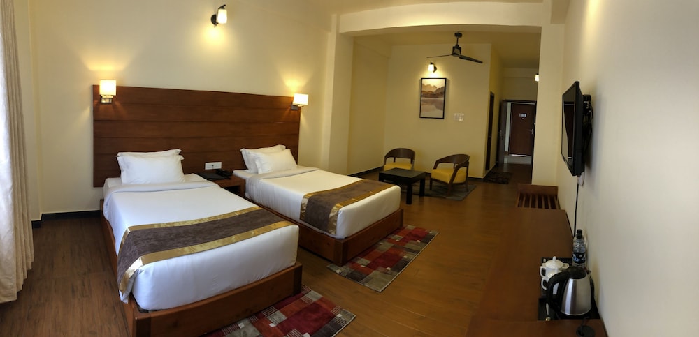 Deluxe Double or Twin Room, 2 Double Beds, Mountain View photo 1