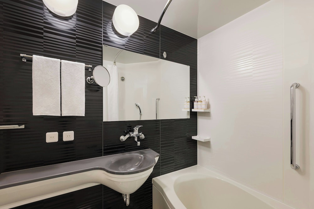 Room, 2 Twin Beds - Photo 3