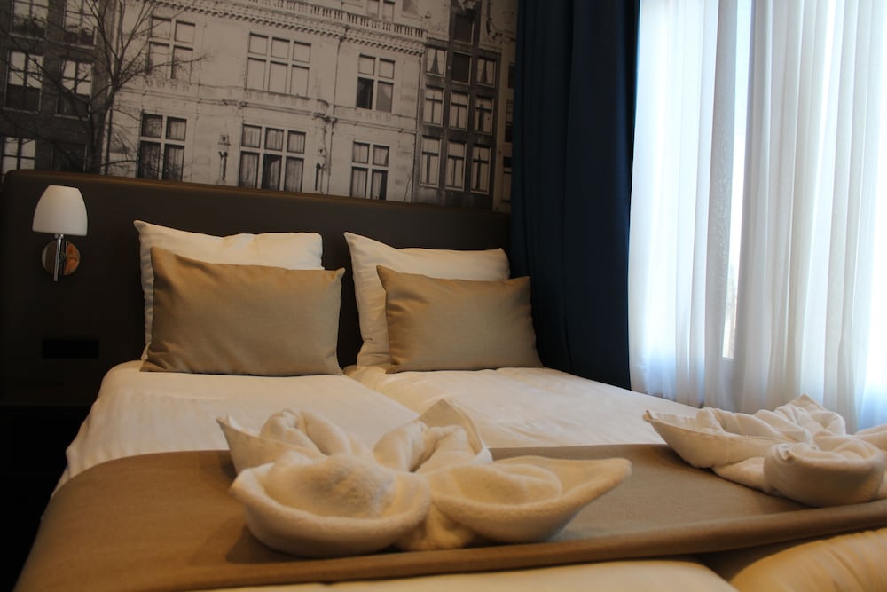 Basic Room, 2 Twin Beds photo 2