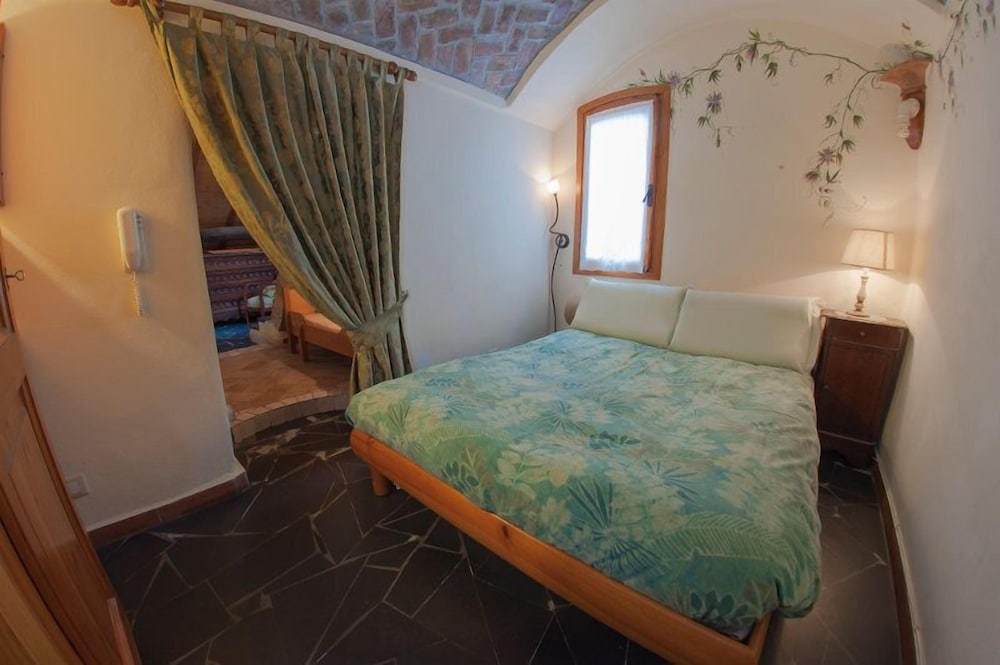 Romantic Room, 1 Bedroom photo 3