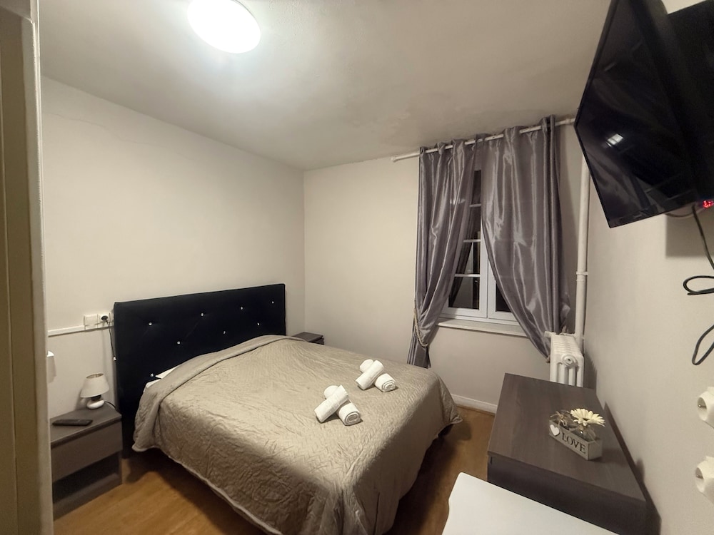 Comfort Double Room, Patio, Lake View