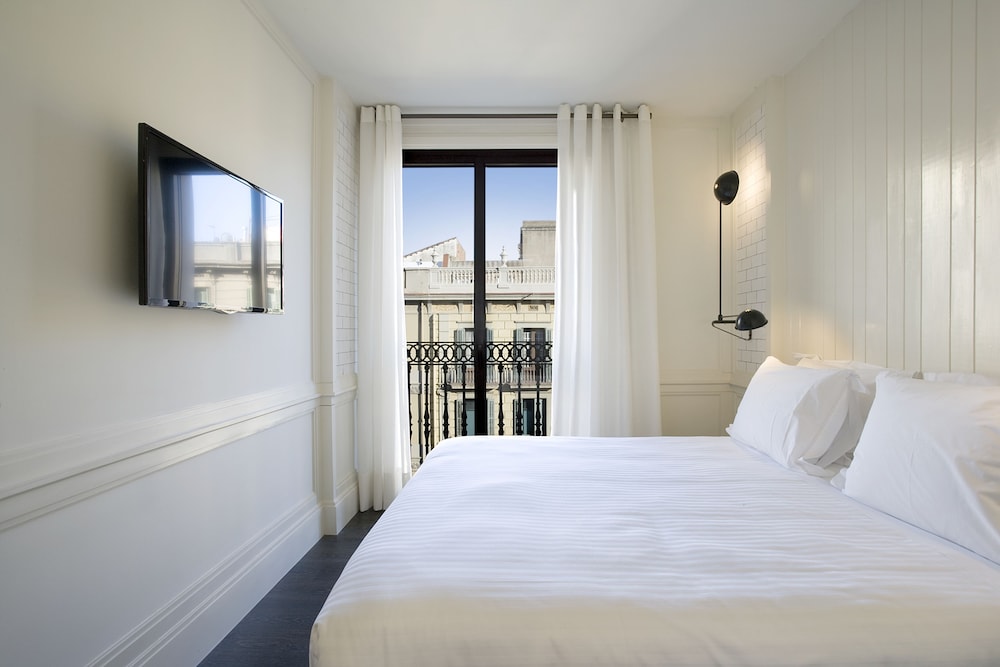 Economy Double Room, 1 Double or 2 Twin Beds