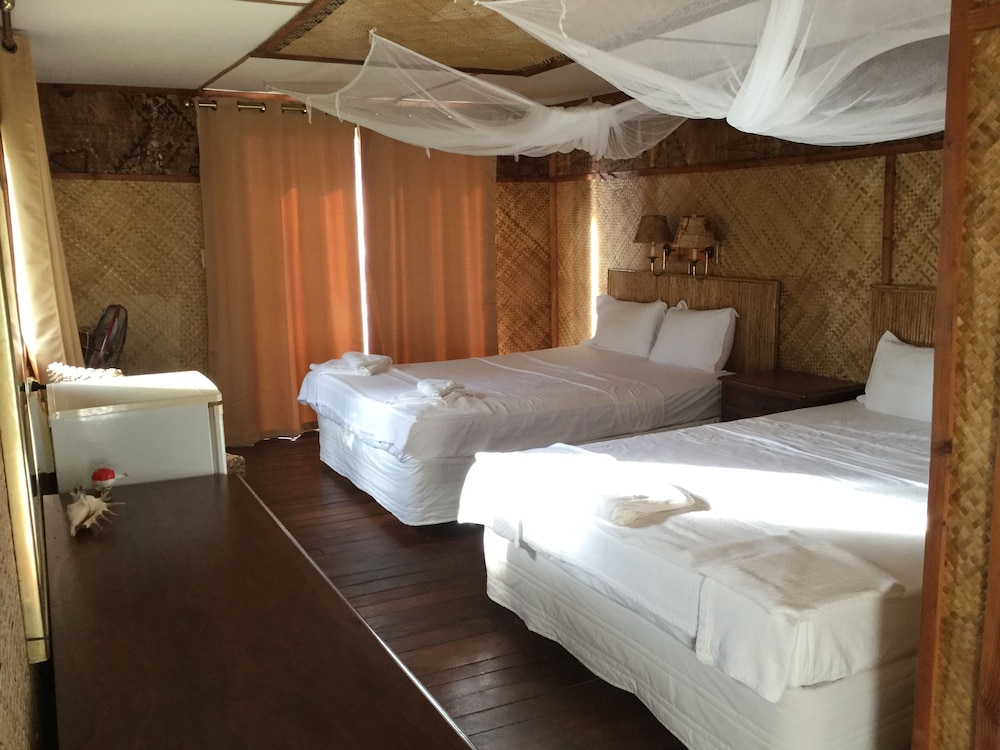 Panoramic Quad Room photo 1