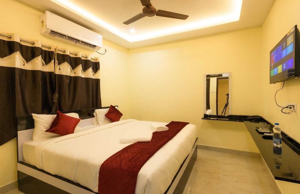Deluxe Double Room photo 2