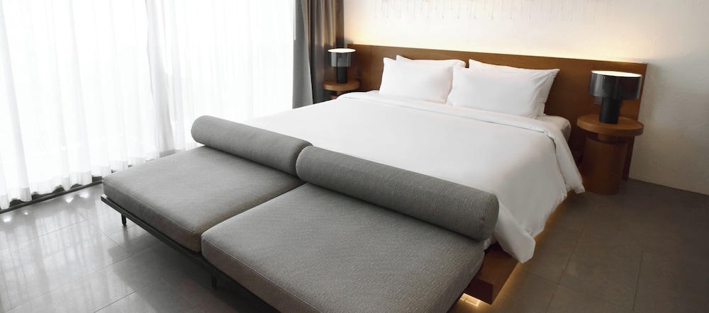 Deluxe Double Room, Pool View - Photo 1