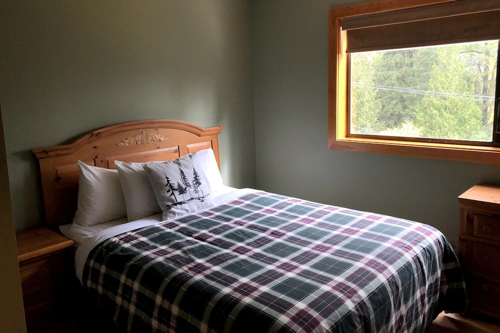 Condo, 3 Bedrooms (With Loft Unit 306)