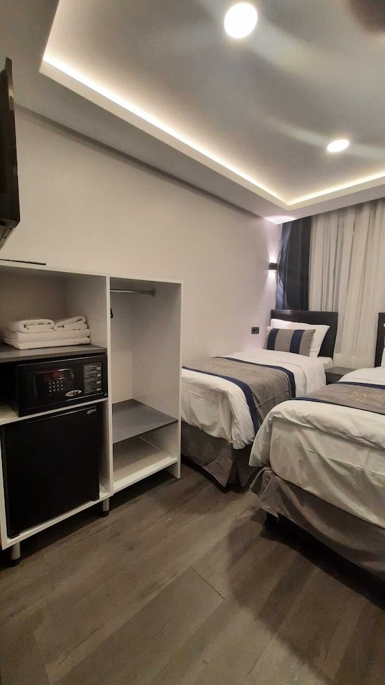 Comfort Twin Room photo 3