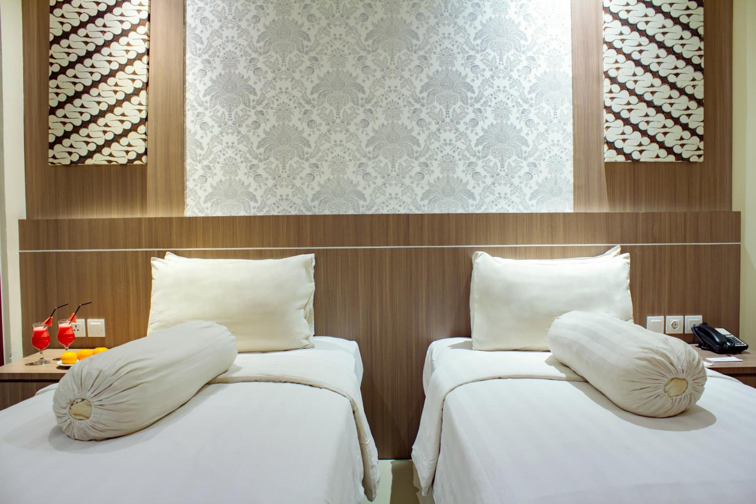 Superior Twin Room - Photo 2