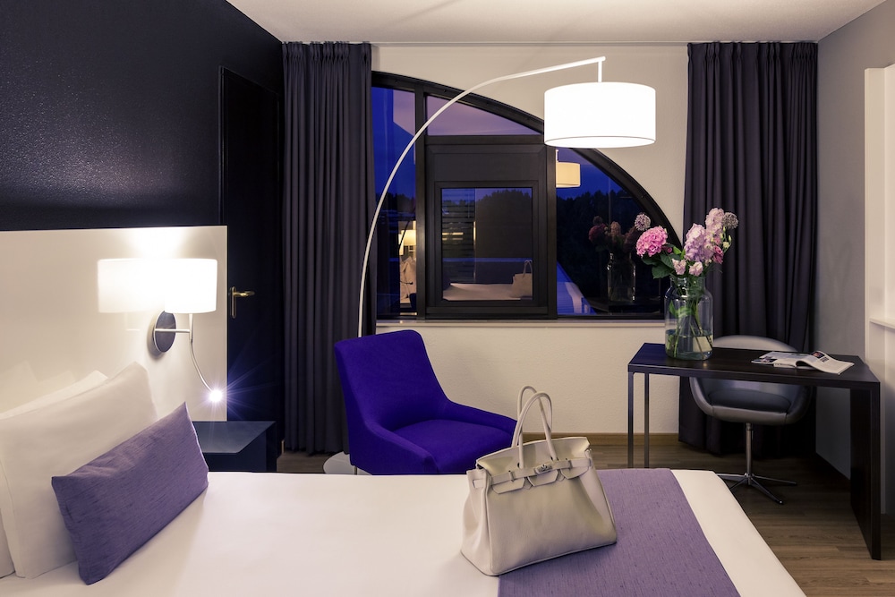 Luxury Room, Bathtub - Photo 1