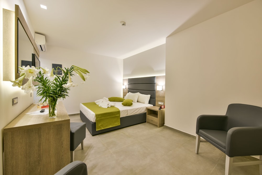 Superior Room, Sea View photo 1