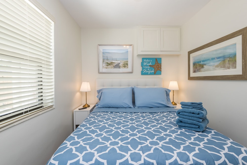 Luxury Duplex, 1 Bedroom, Pool Access photo 1
