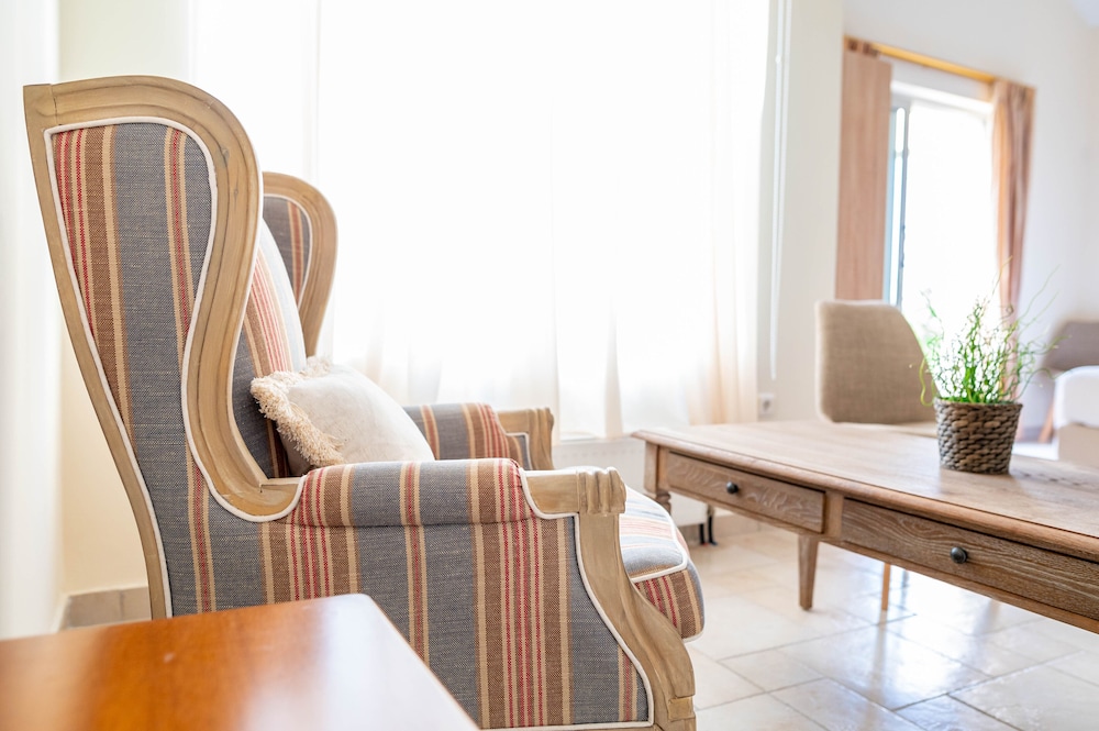 Luxury Villa photo 3
