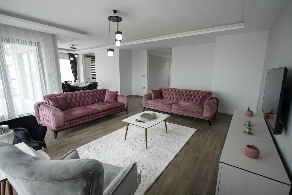 Superior Condo, 4 Bedrooms, Sea View