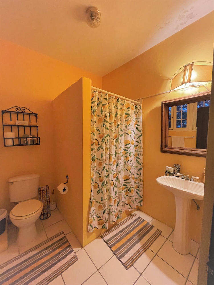 Superior Room, 1 King Bed with Sofa bed, Balcony, Courtyard View photo 2