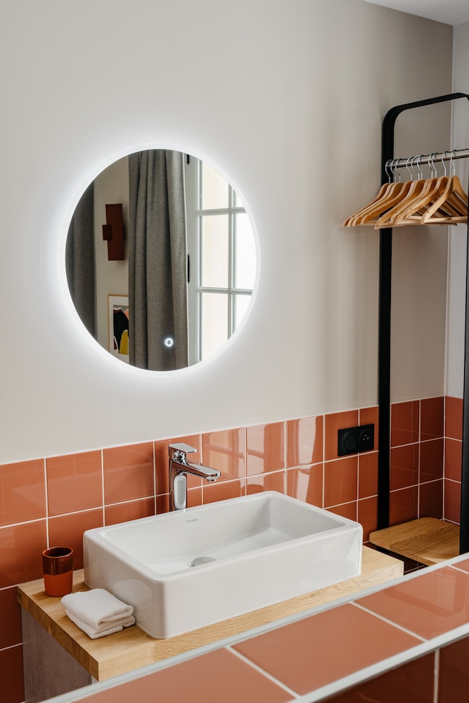 Apartment n°201 : 2-bedrooms photo 2