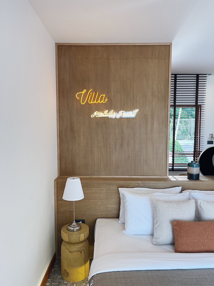 Pacific Green Ocean Villa - Photo 1