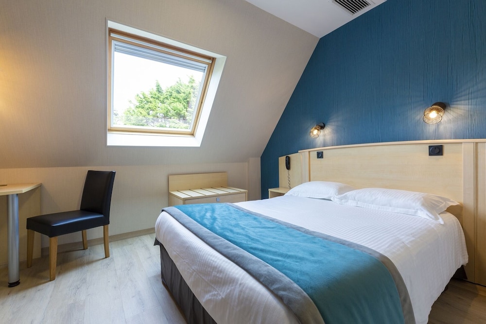 Basic Double Room photo 2