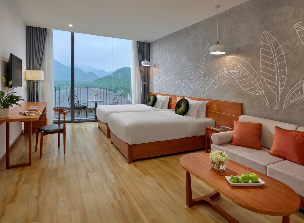 Family Junior Suite - Photo 1