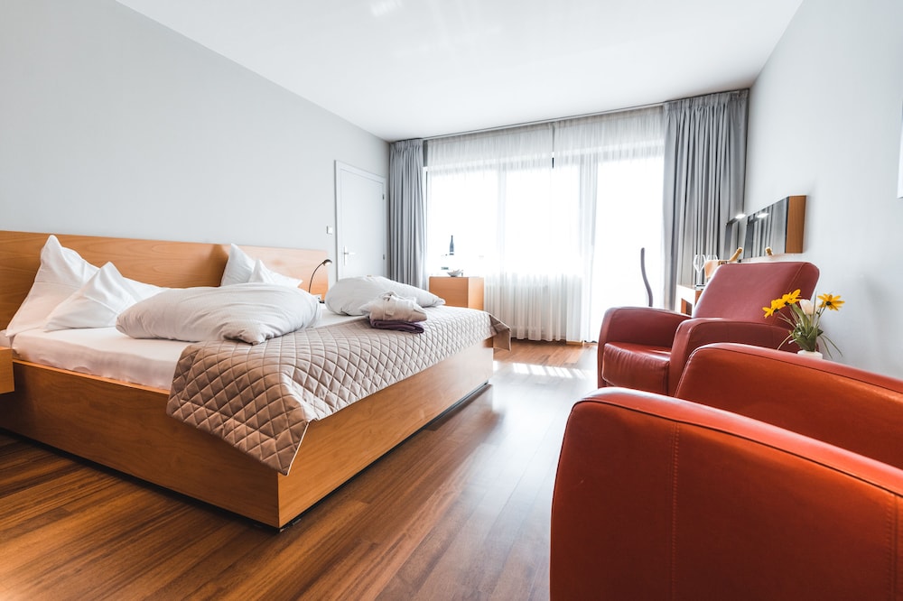 Elegance Double Room