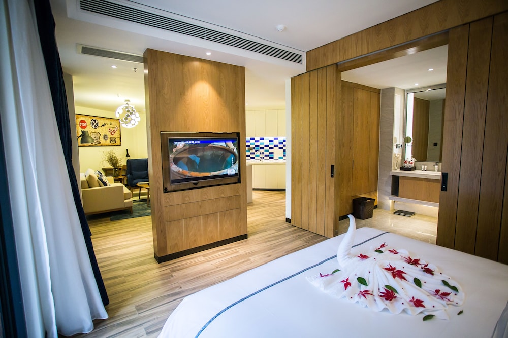 Mountain View Suite photo 2