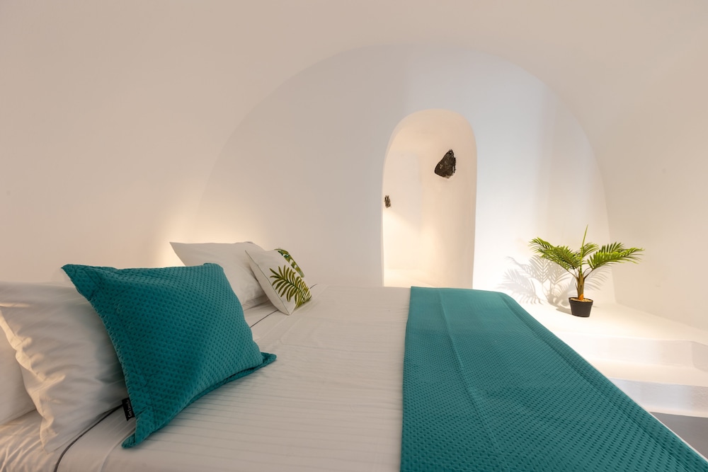Superior Suite with Plunge Pool