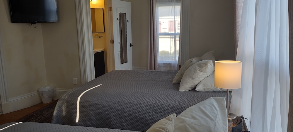 Unit 20 (Second Floor) photo 2