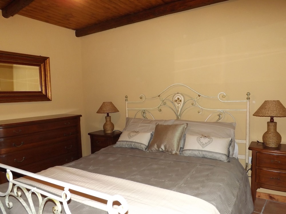 Standard Room photo 1
