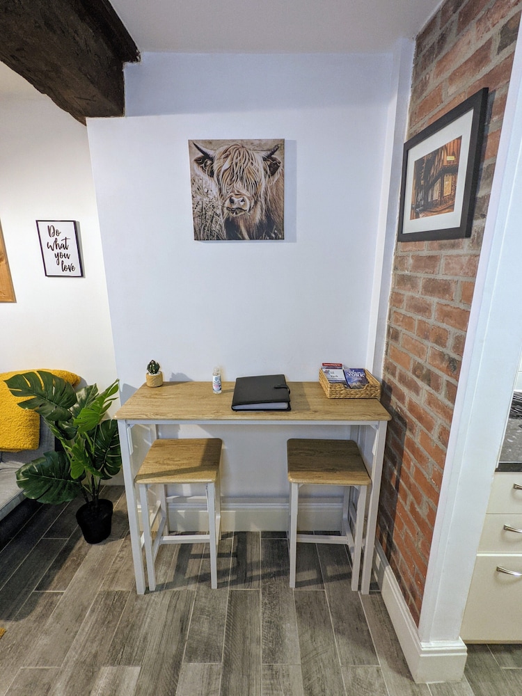 Apartamento aconchegante à beira-rio - Woodsmill Quay Estacionamento Gratuito, Fotografia 9