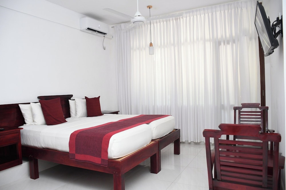 Standard Double Room, City View