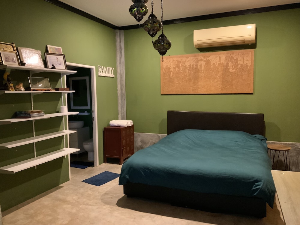 Deluxe Quadruple Room photo 3