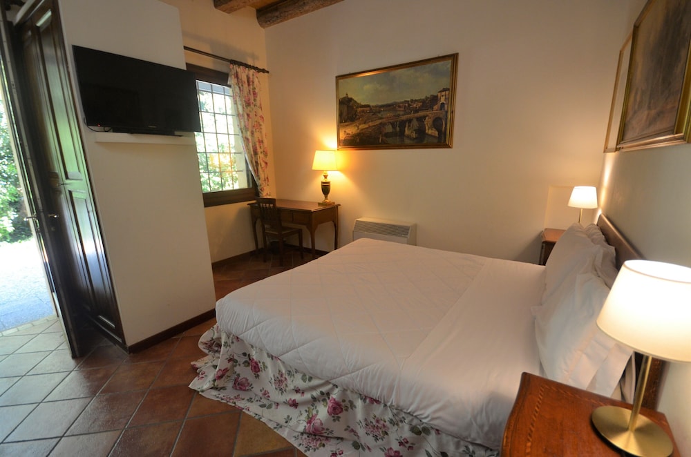 Room, 2 Bedrooms (5 persone) photo 3