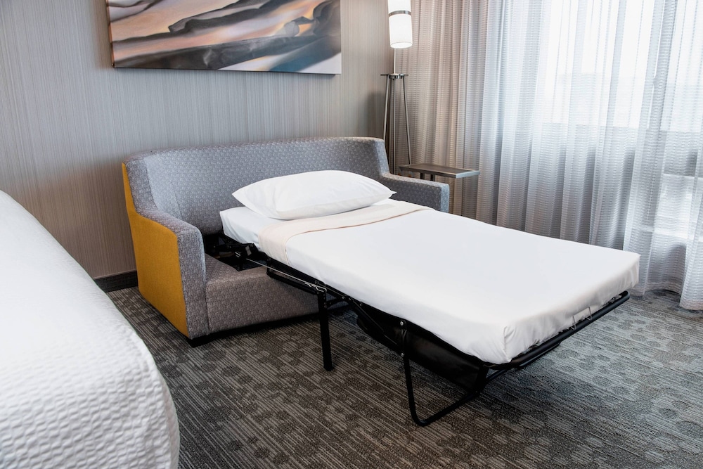 Room, Multiple Beds