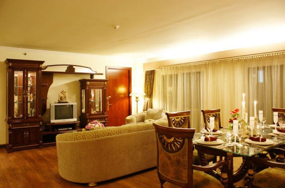 Deluxe Suite, 2 Bedrooms - Photo 3