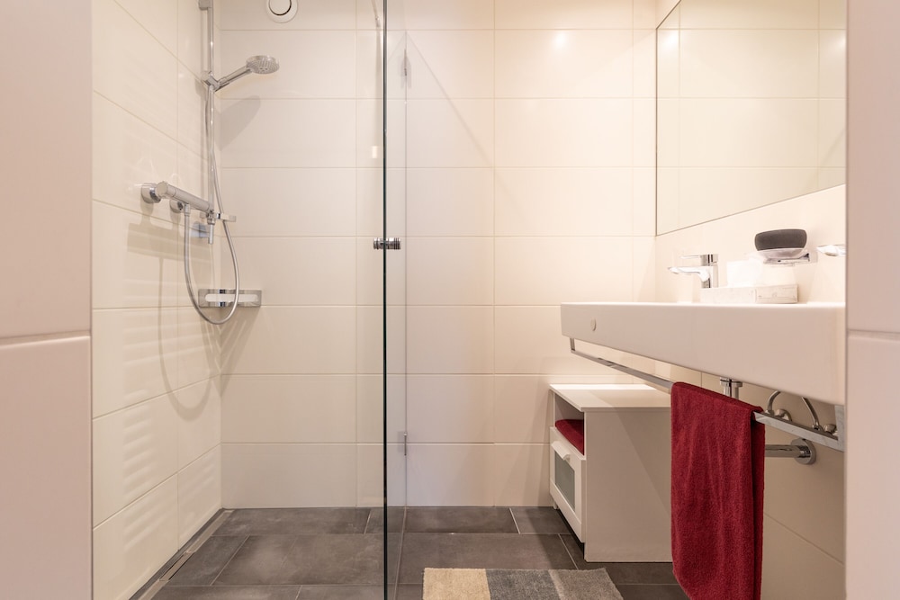 Superior Apartment, 2 Bedrooms, Balcony, Mountain View (exclusive EUR 80 cleaning fee) photo 3