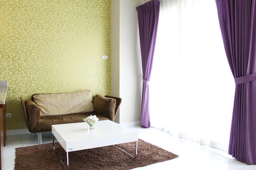 Suite, 1 Double Bed - Photo 8