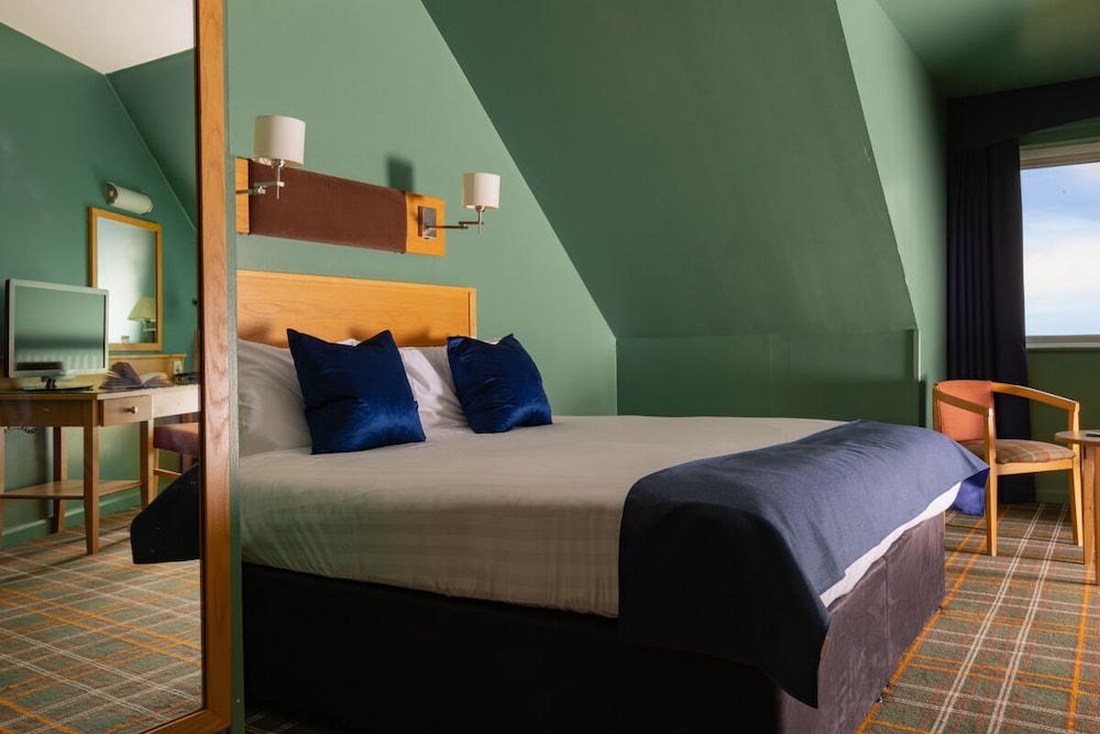 Room, 1 King Bed (Atlantic) - Photo 2