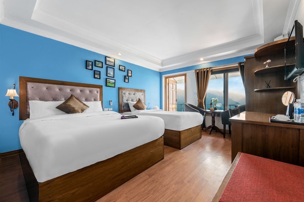 Deluxe Triple Room - Photo 1