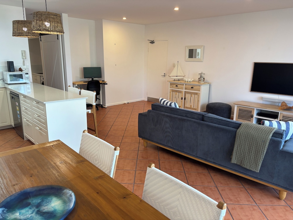 Premium Apartment photo 2