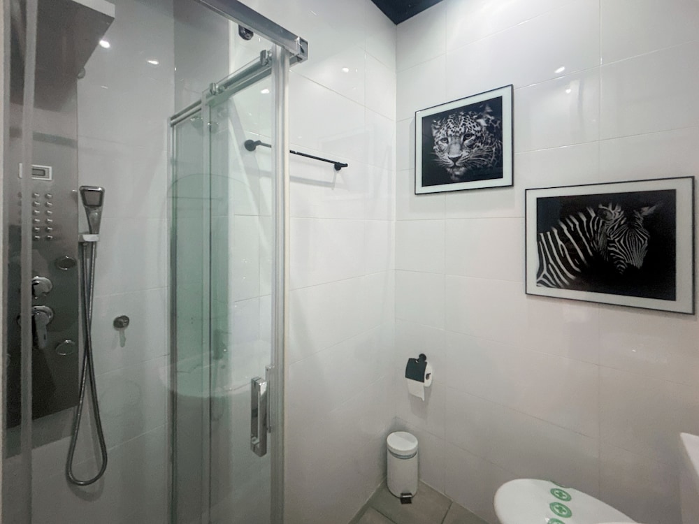 Deluxe Double Room - Photo 3
