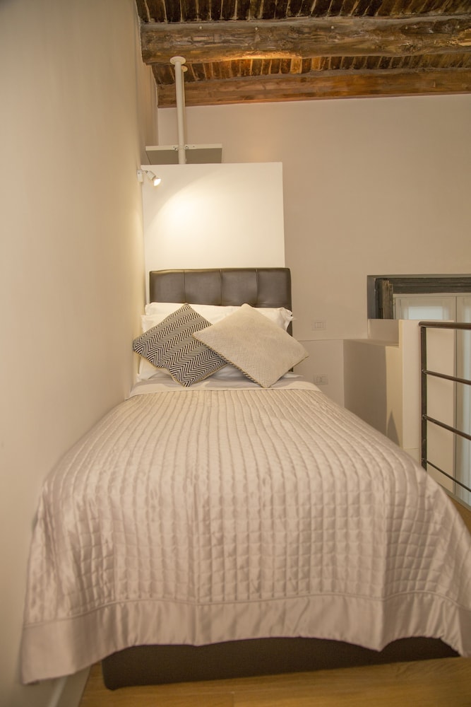 Comfort Suite photo 3