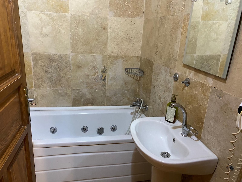 Exclusive Quadruple Room, 1 Bedroom, Mountain View photo 3