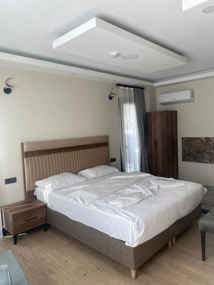 Basic Suite photo 1