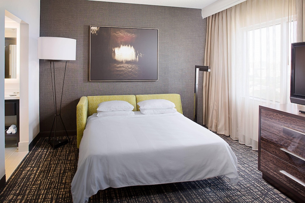 Suite, 1 Bedroom photo 2