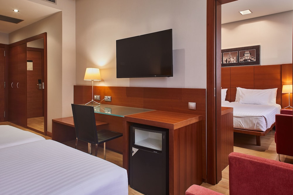 2 Connecting Rooms (3 people) - Photo 2