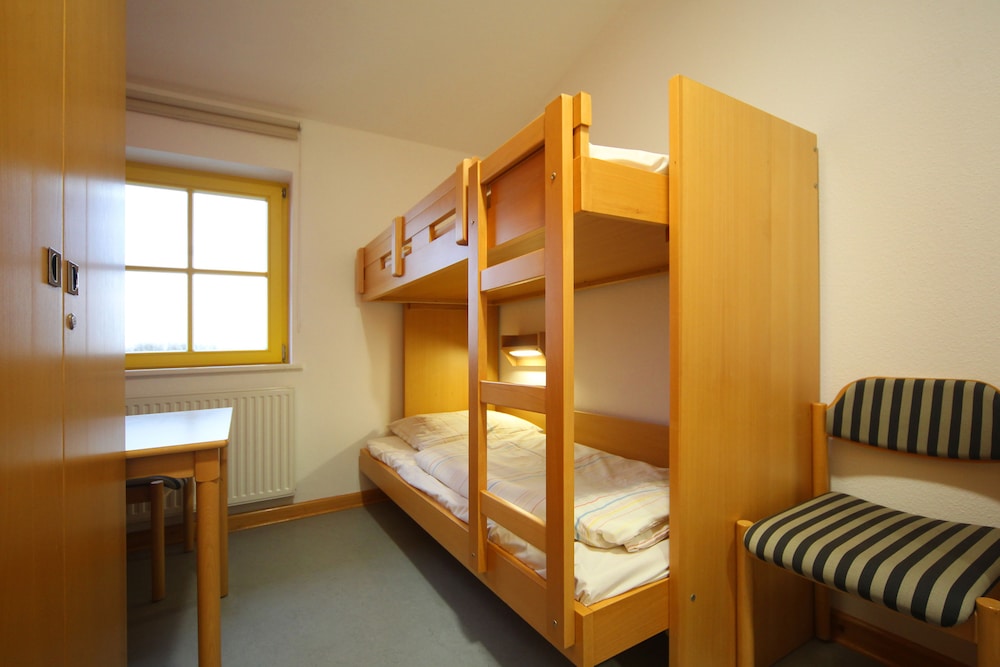 Apartment, Private Bathroom (2 bunk beds) photo 2