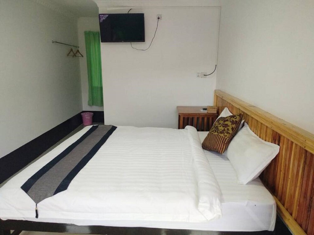 Standard Double or Twin Room photo 2