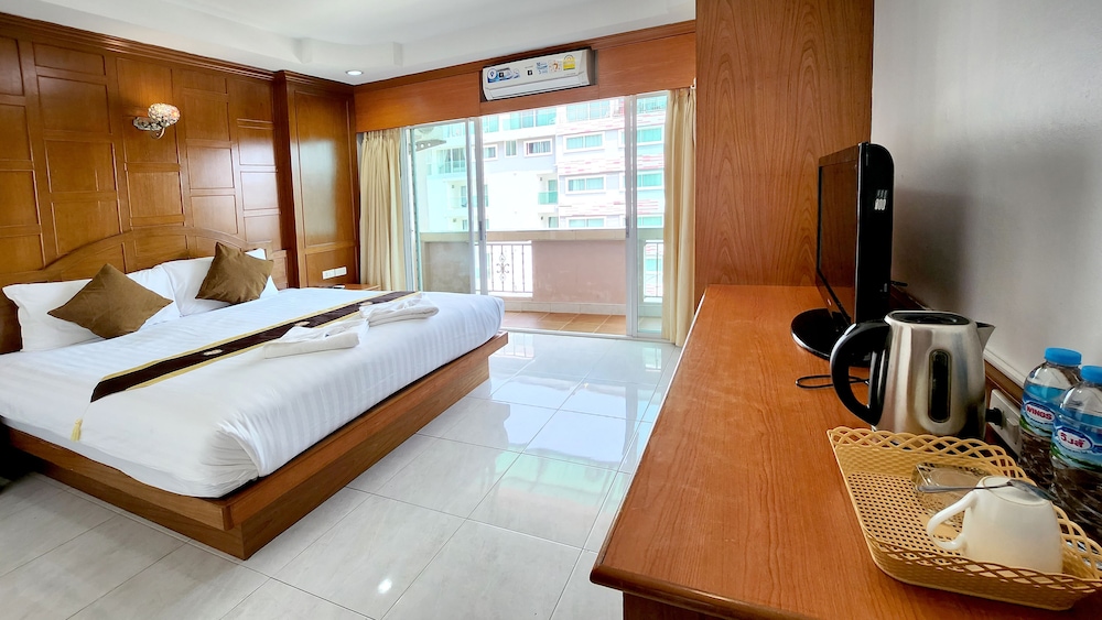 Deluxe Double Room - Photo 4