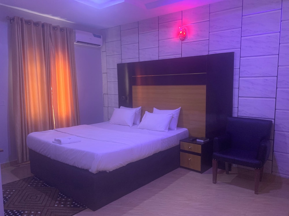 Exclusive Room
