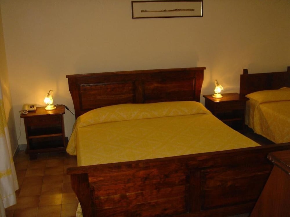 Classic Triple Room